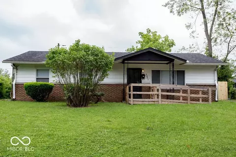 5605 Glencoe St, Indianapolis, IN 46226