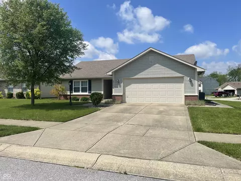 8234 Crosser Dr, Indianapolis, IN 46237
