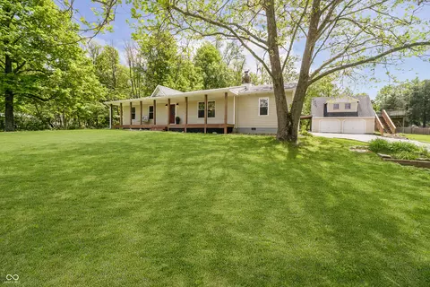 503 E Bunker Hill Rd, Mooresville, IN 46158