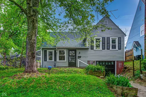1717 W 10th St, Anderson, IN 46016