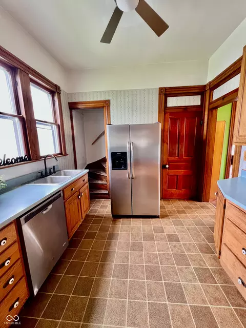 1806 Union St, Columbus, IN 47201 photo 4