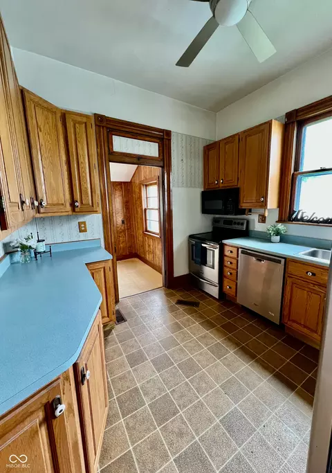 1806 Union St, Columbus, IN 47201 photo 5