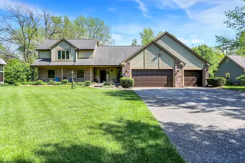 11471 Clarkston Rd, Zionsville, IN 46077