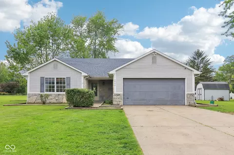 2444 S Brandywine Ct, Greenfield, IN 46140