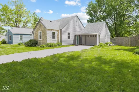 311 Duffey St, Plainfield, IN 46168 photo 4