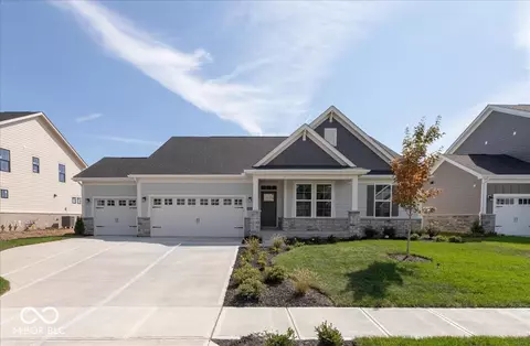 6203 Hampton Walk Blvd, Mccordsville, IN 46055