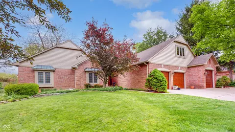 265 Monticello Dr, Greenwood, IN 46142