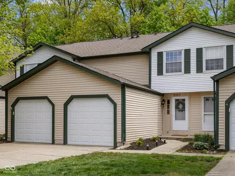 9493 Timber View Dr, Indianapolis, IN 46250