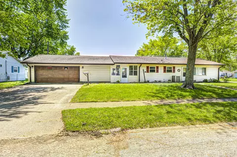 423 W Janet Dr, Brownsburg, IN 46112