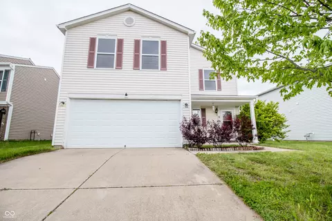 1404 Norton Dr, Greenwood, IN 46143