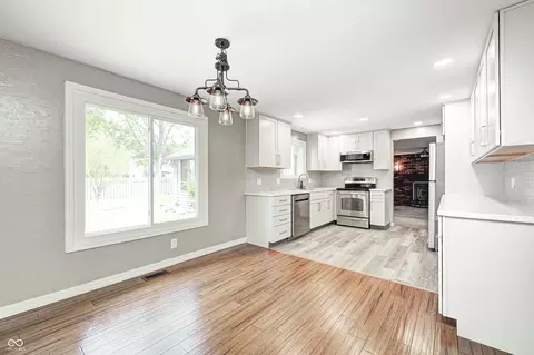 Kitchen - 101 N Westbury Rd, Pendleton, IN 46064 photo 1 of 5