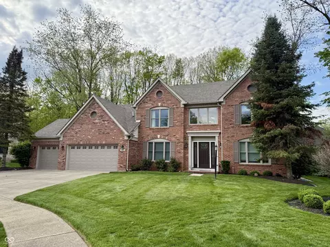 2884 Brook Vista Dr, Carmel, IN 46032