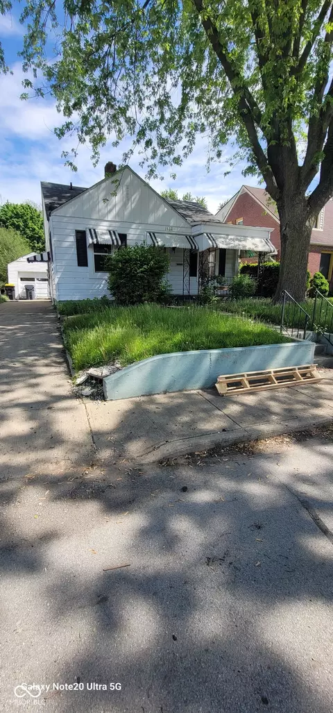 1632 W 8th St W, Anderson, IN 46016