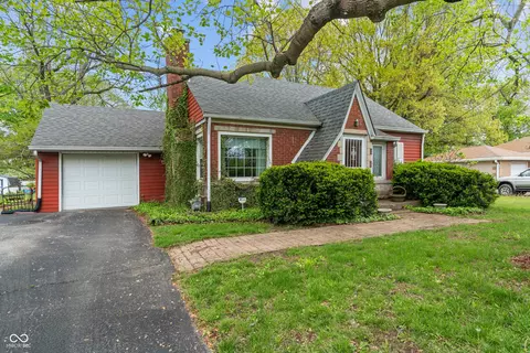8636 Rockville Rd, Indianapolis, IN 46234