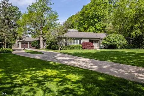 7770 N Pennsylvania St, Indianapolis, IN 46240