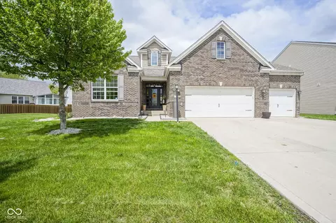7632 Nestucca Trl, Noblesville, IN 46062