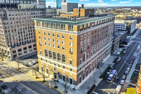 350 N Meridian St N #701, Indianapolis, IN 46204