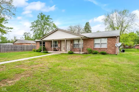 Exterior - 5120 Apache Ct, Columbus, IN 47203 photo 2 of 11