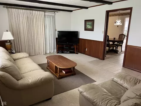Living - 2927 E 8th St, Anderson, IN 46012 photo 6 of 7