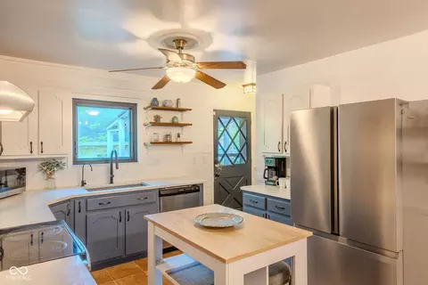 Kitchen - 1709 E Loretta Dr, Indianapolis, IN 46227 photo 1 of 1