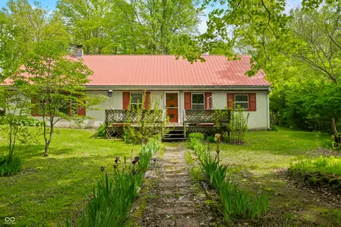 680 Unity Church Rd, Morgantown, IN 46160