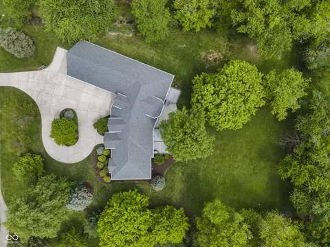 13909 Springmill Rd, Carmel, IN 46032 photo 8