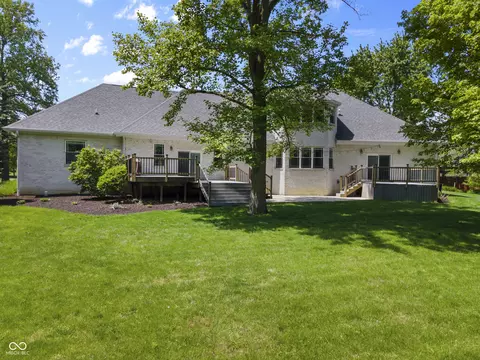 13909 Springmill Rd, Carmel, IN 46032 photo 4