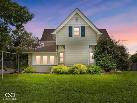 116 E Railroad St, Fountaintown, IN 46130