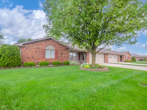 143 Asbury Dr #86A, Anderson, IN 46013