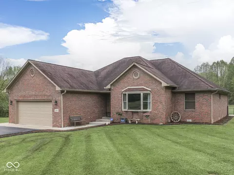 6494 N Baltimore Rd, Monrovia, IN 46157