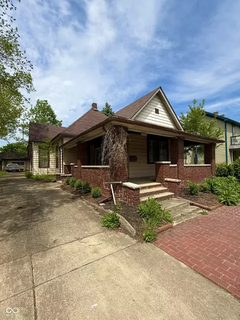 593 S 10th St S, Noblesville, IN 46060