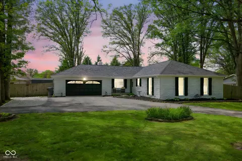 6673 Karyn Dr, Avon, IN 46123