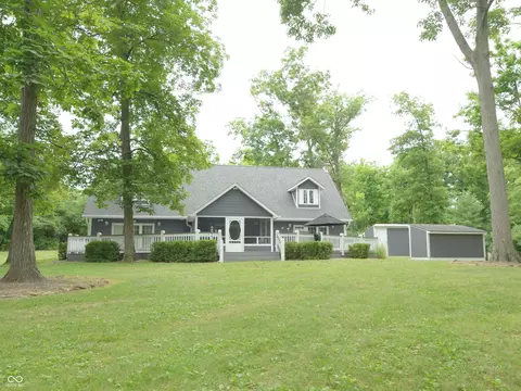 Exterior - 4363 E State Road 252, Franklin, IN 46131 photo 2 of 32