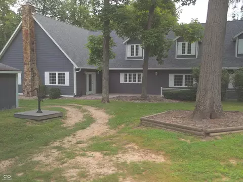 Exterior - 4363 E State Road 252, Franklin, IN 46131 photo 3 of 32