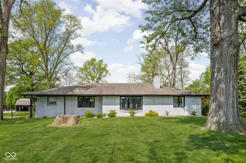 13765 Howe Rd, Fishers, IN 46038