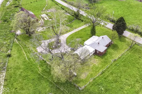 6585 N Waverly Park Rd, Martinsville, IN 46151
