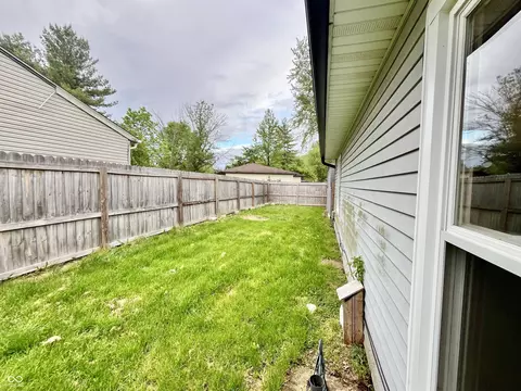 124 Brookside Dr, Hope, IN 47246 photo 18
