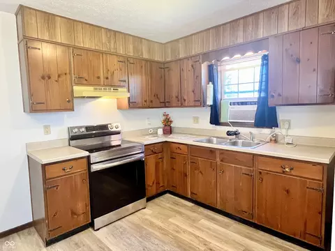 124 Brookside Dr, Hope, IN 47246 photo 13