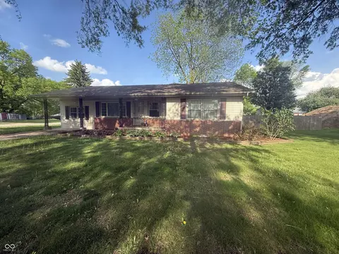 404 S 5th St, Cayuga, IN 47928