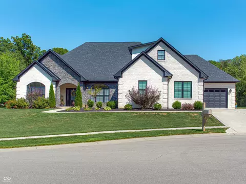 8112 Joni Ave, Martinsville, IN 46151