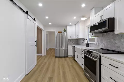 Kitchen - 16 Maplecrest Dr, Carmel, IN 46033 photo 1 of 2