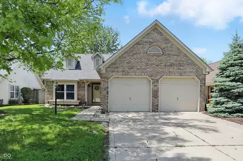 14634 Village Park East Dr, Carmel, IN 46033
