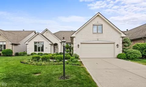 12739 Kiawah Dr, Carmel, IN 46033