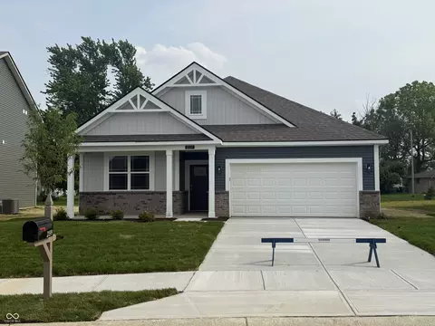 2159 Warbler St, Danville, IN 46122