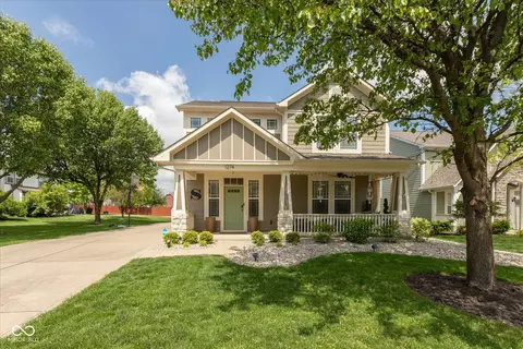 1274 Old Heritage Pl, Greenwood, IN 46143