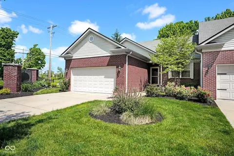 575 Dylan Dr, Avon, IN 46123