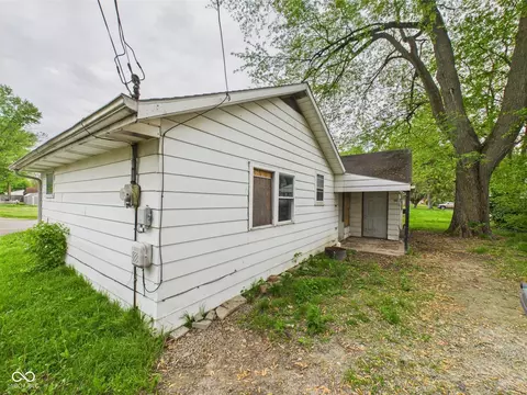 Exterior - 29 E Pine St, Anderson, IN 46012 photo 3 of 3