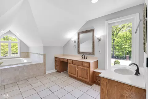 Bath - 10602 Fall Rd, Fishers, IN 46037 photo 7 of 9