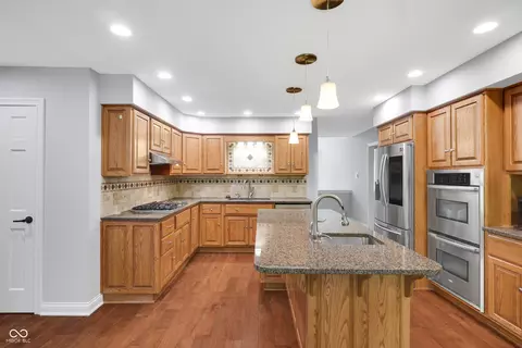 Kitchen - 10602 Fall Rd, Fishers, IN 46037 photo 6 of 7