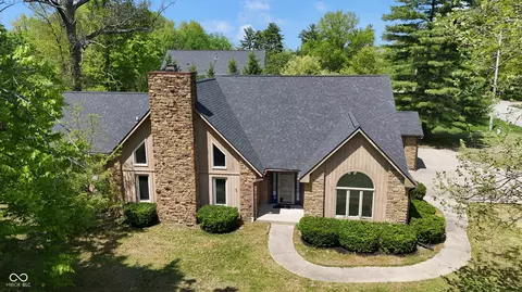10602 Fall Rd, Fishers, IN 46037